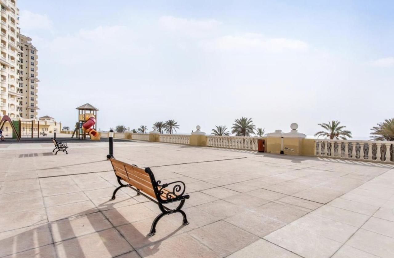 Stunning High Floor Ocean Front Retreat With Panoramic Sea Views For Rent * Ras al-Khaimah