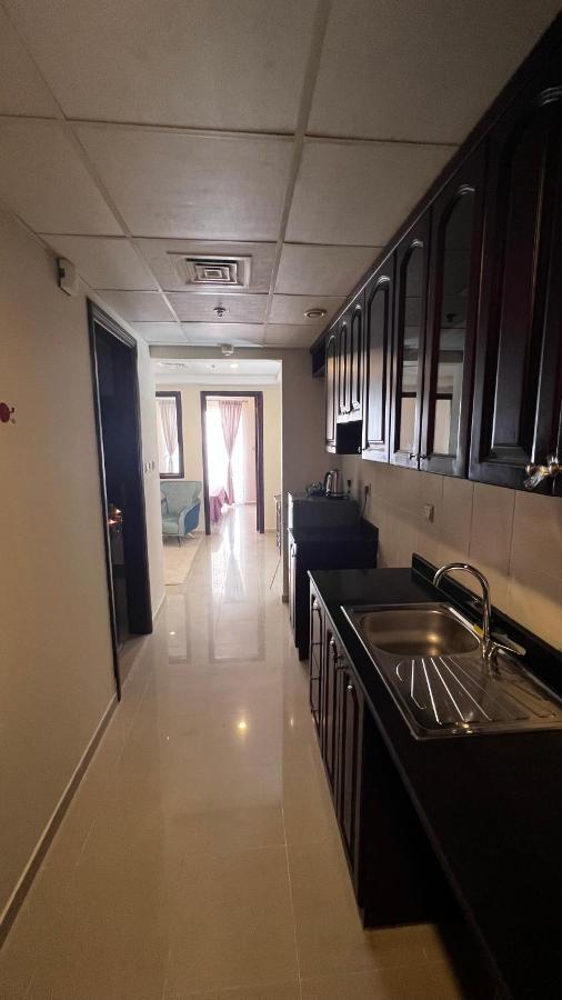 Stunning High Floor Ocean Front Retreat With Panoramic Sea Views For Rent * Ras al-Khaimah